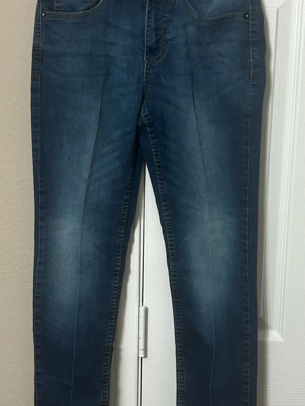Weatherproof Vintage Girls Size 8 Capri Jeans Adjustable Waist Crease Crop